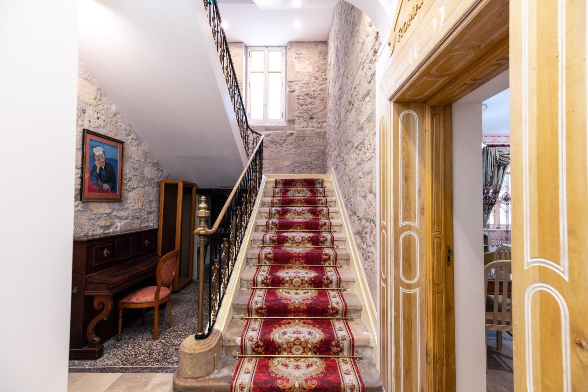 Suite Orientale Maison de L'église du Couvent Narbona Esterno foto